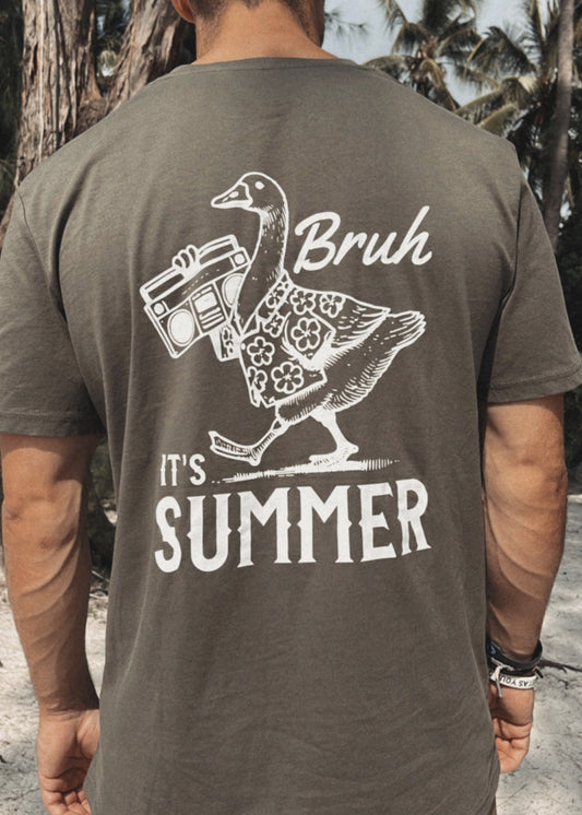 Unisex T-Shirt "Bruh it‘s Summer"