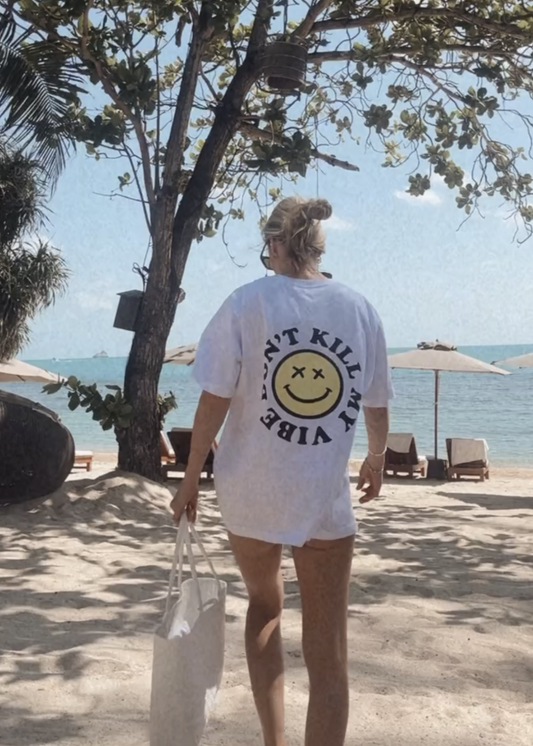 Unisex Relaxed T-Shirt “don’t kill my vibe”