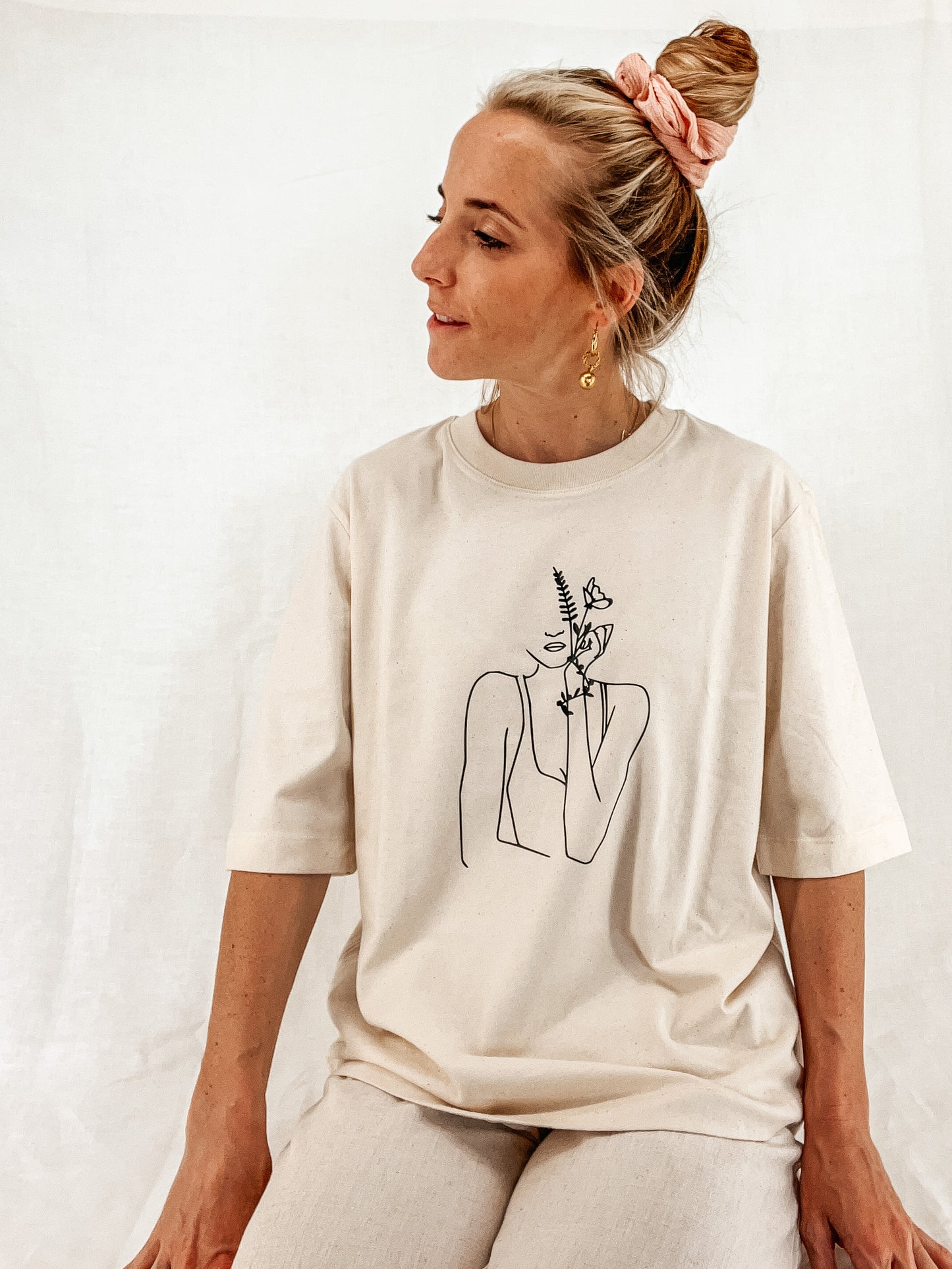 Damen T-Shirt “Flower Woman"