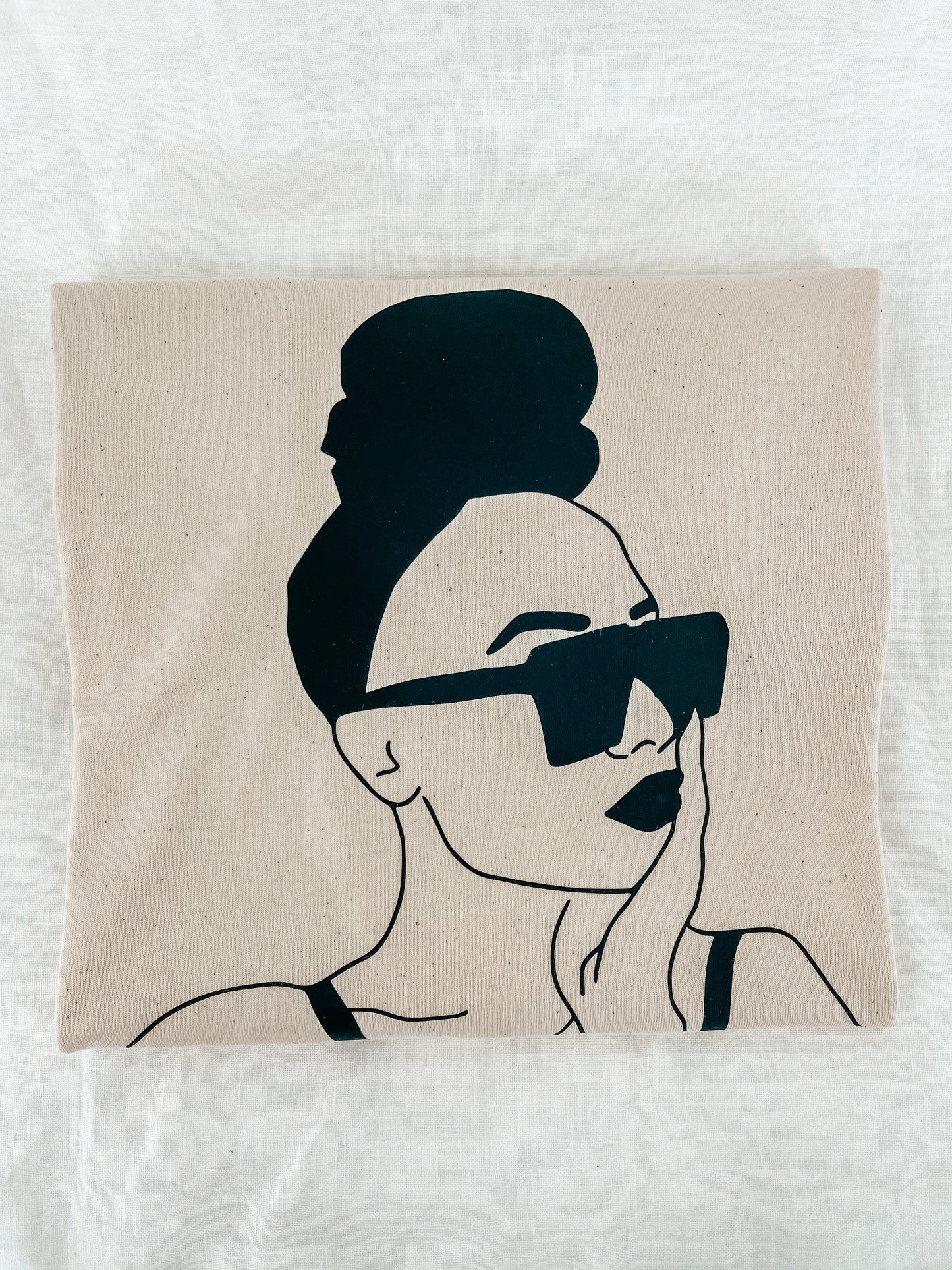 Unisex oversize T-Shirt “Woman Face”