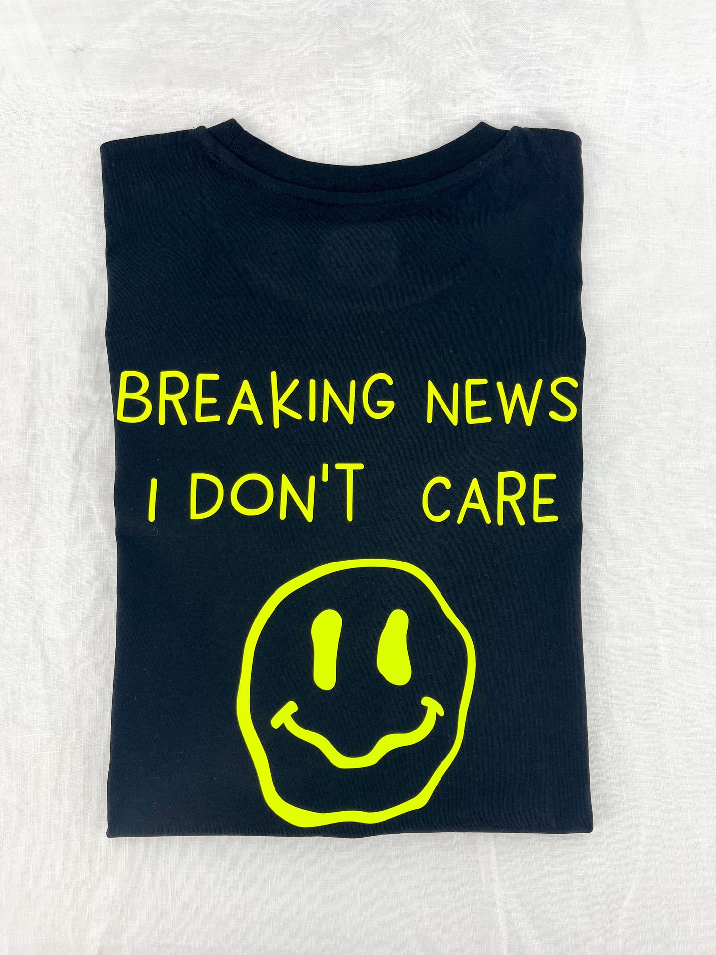 Unisex T-Shirt "I don’t care"