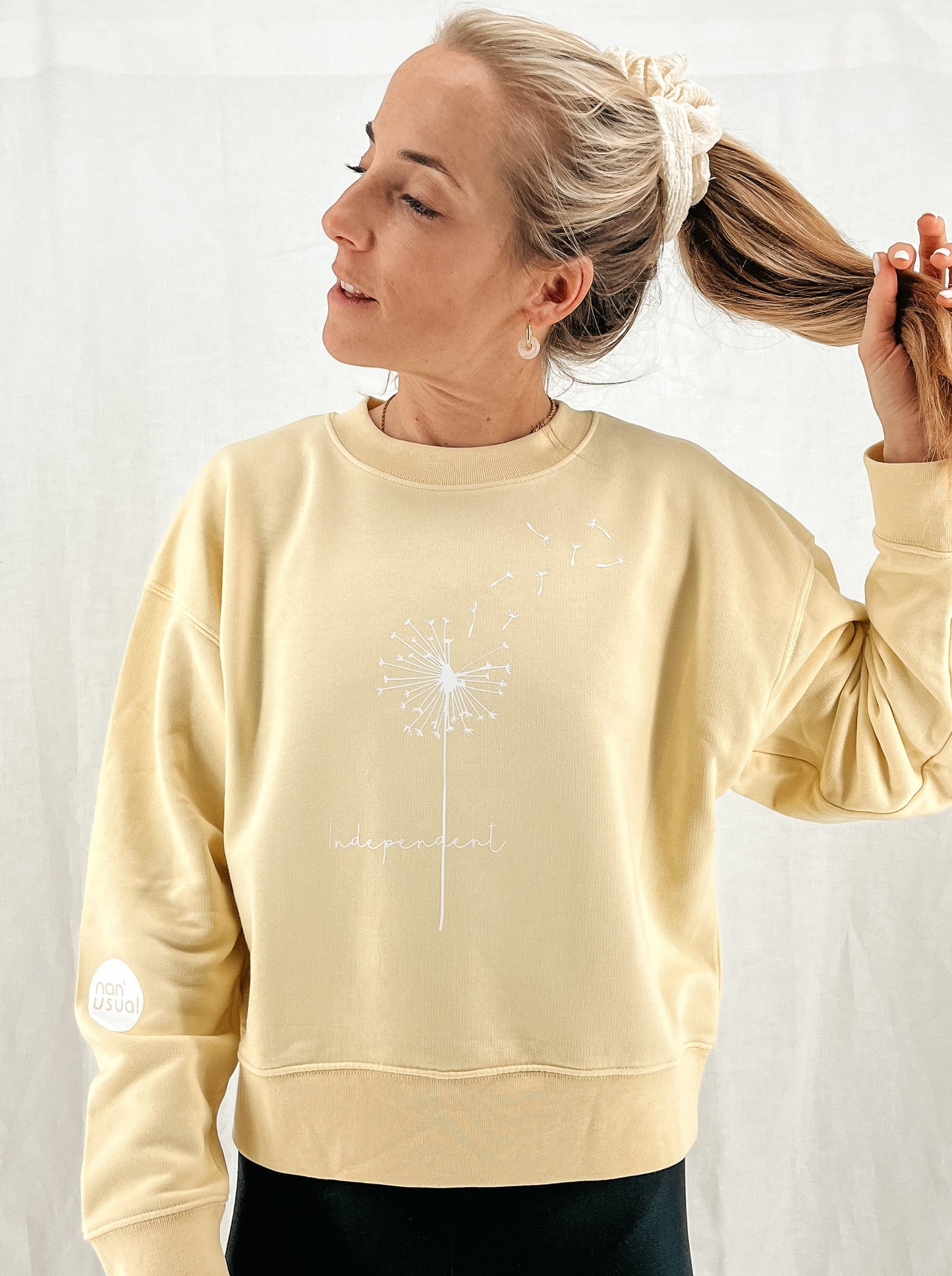 Damen Pullover "Independent" (weisser Print)