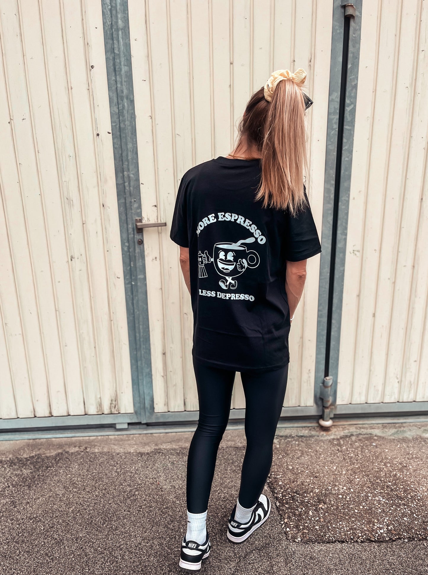 Unisex T-Shirt "More Espresso less depresso"