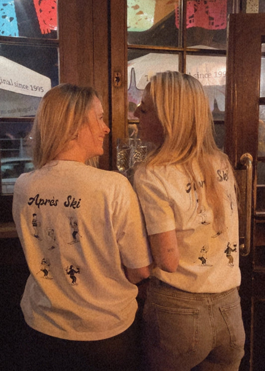 Unisex Relaxed T-Shirt “Après Ski”