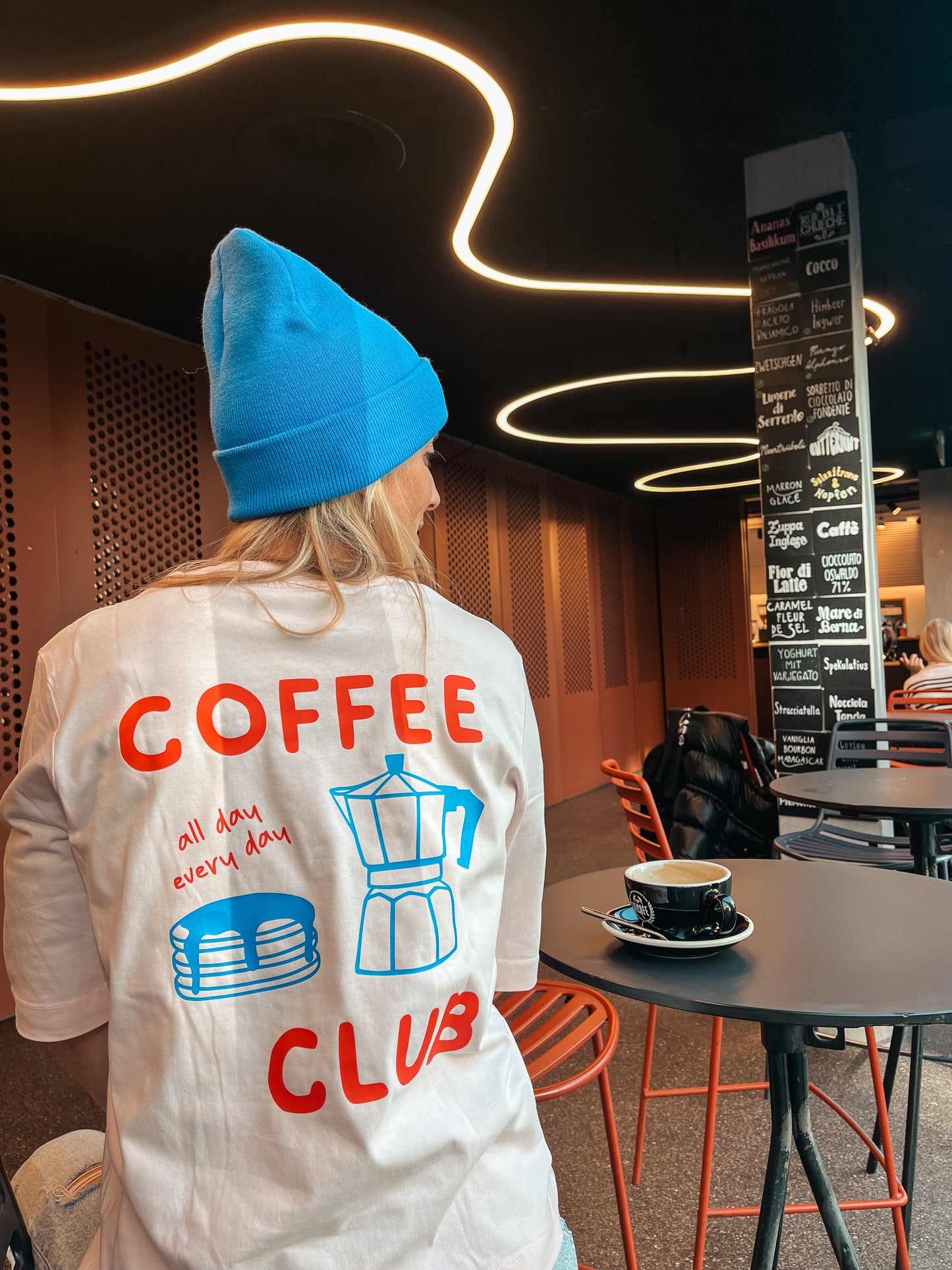 Damen T-Shirt “coffee club”