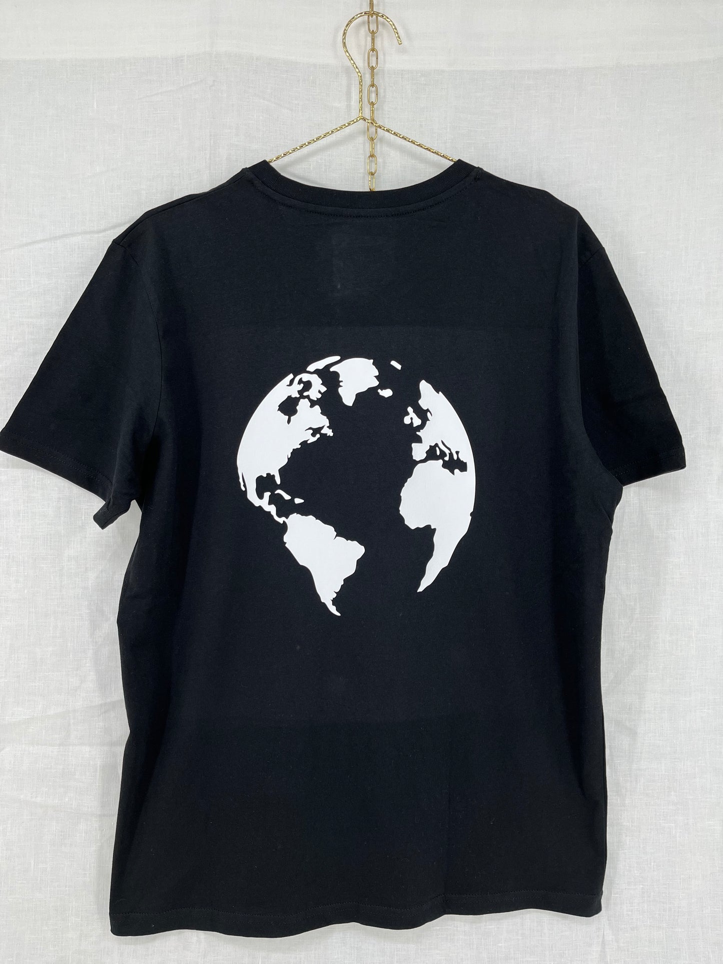 Unisex T-Shirt "World"